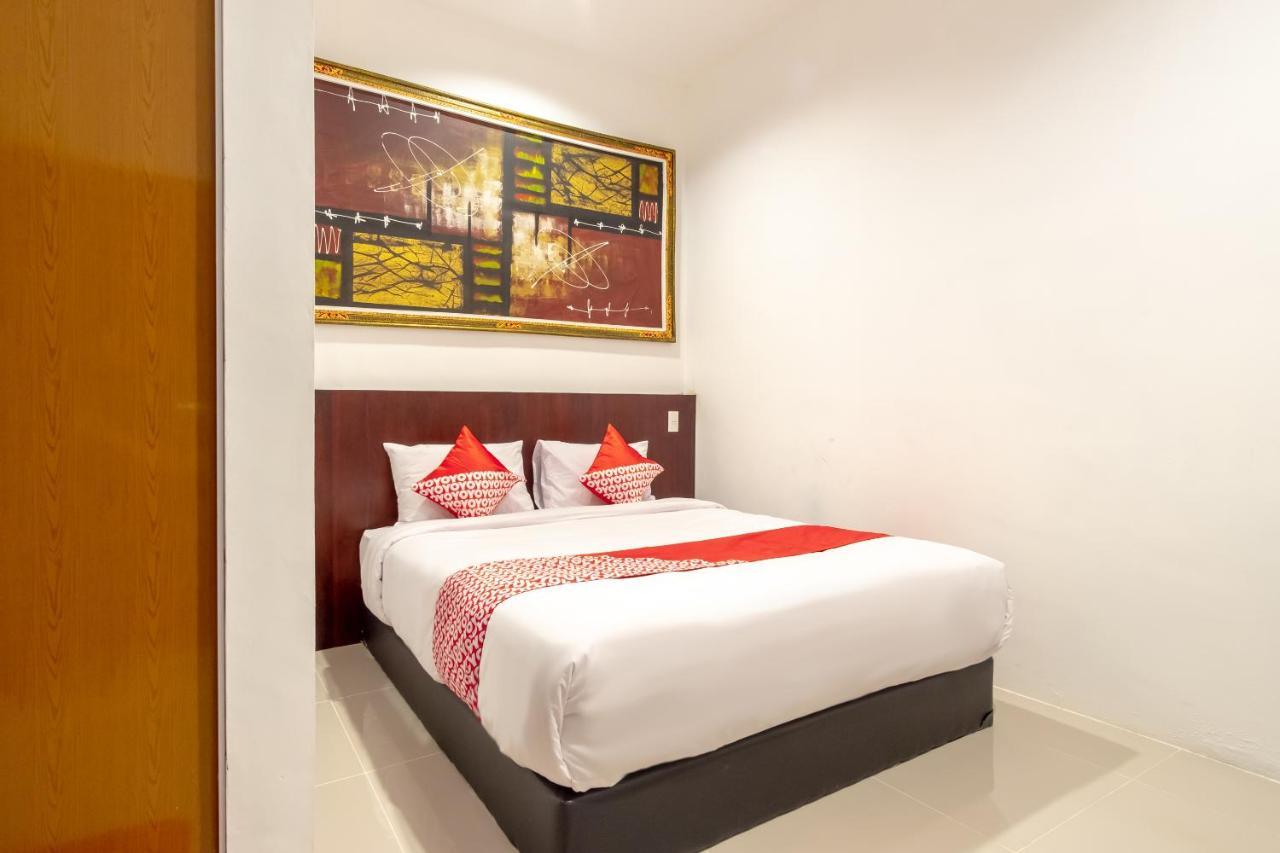 Urbanview Os Residence Medan By Reddoorz Dış mekan fotoğraf
