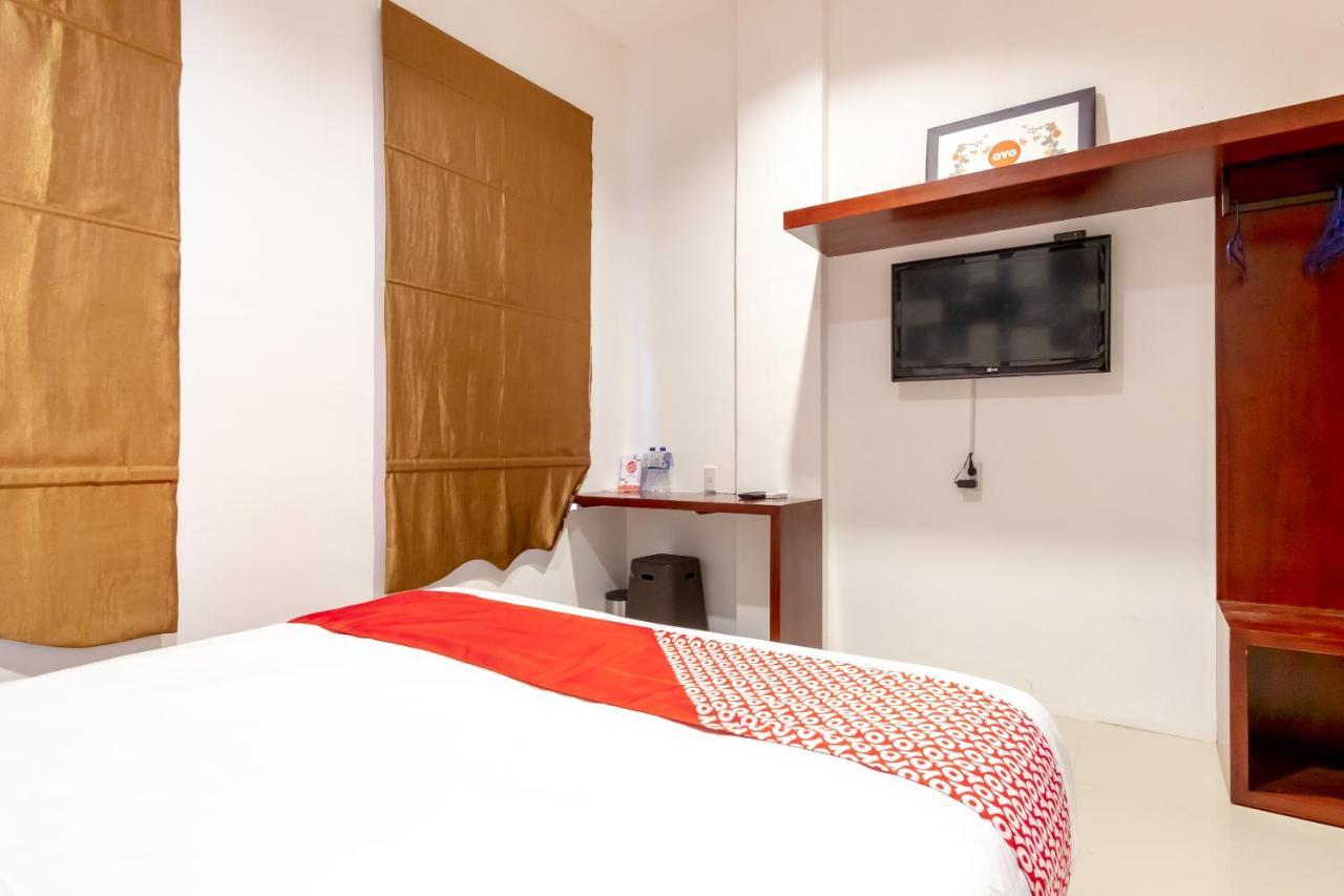Urbanview Os Residence Medan By Reddoorz Dış mekan fotoğraf